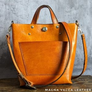 Magna Vacca handmade leather tote bag in antique honey, New